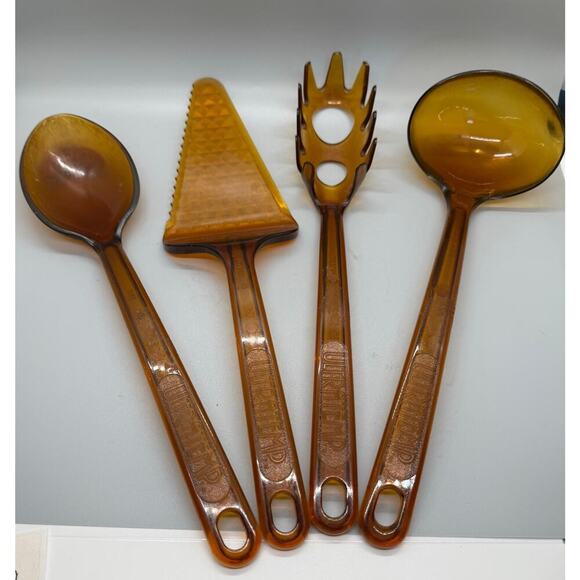 Vintage UltraTemp Amber Kitchen Utensils Robinson Knife Co Made in USA Set of 4 - Picture 1 of 8